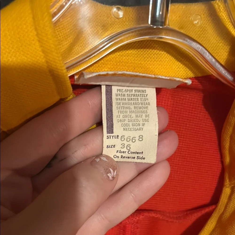 Men's vintage 1970s Burger King uniform shirt - Picture 4 of 5